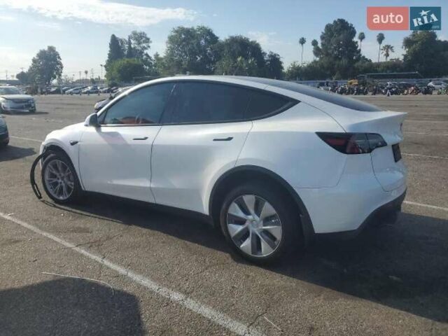 Тесла Model Y, объемом двигателя 0 л и пробегом 15 тыс. км за 25500 $, фото 15 на Automoto.ua