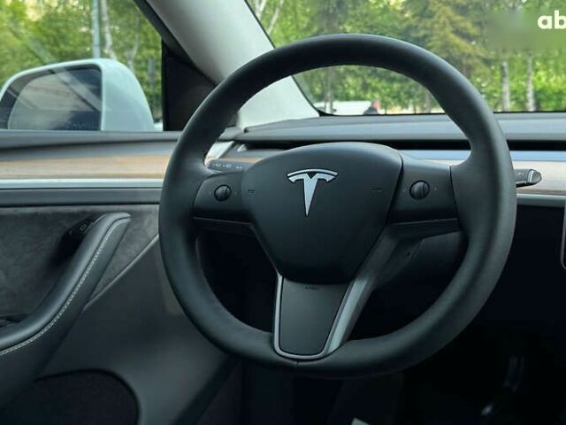 Тесла Model Y, объемом двигателя 0 л и пробегом 12 тыс. км за 31800 $, фото 14 на Automoto.ua