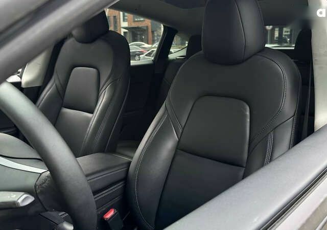 Тесла Model Y, объемом двигателя 0 л и пробегом 40 тыс. км за 26990 $, фото 1 на Automoto.ua