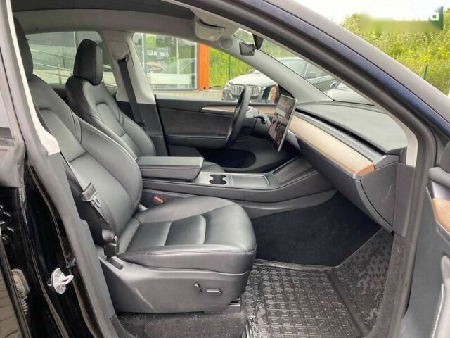 Тесла Model Y, объемом двигателя 0 л и пробегом 78 тыс. км за 27300 $, фото 19 на Automoto.ua