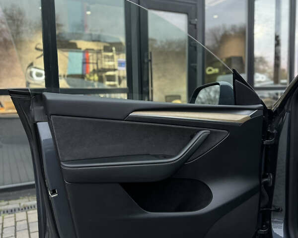Тесла Model Y, объемом двигателя 0 л и пробегом 17 тыс. км за 27399 $, фото 8 на Automoto.ua