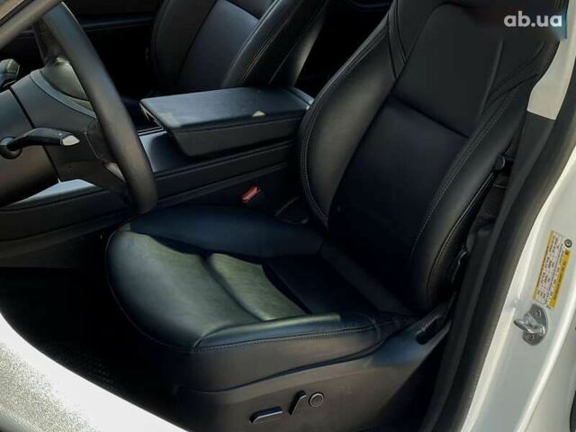 Тесла Model Y, объемом двигателя 0 л и пробегом 38 тыс. км за 32999 $, фото 11 на Automoto.ua