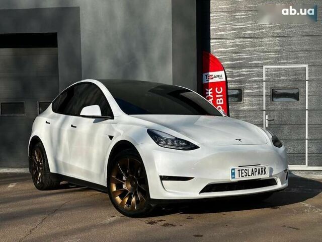 Тесла Model Y, объемом двигателя 0 л и пробегом 42 тыс. км за 33999 $, фото 25 на Automoto.ua