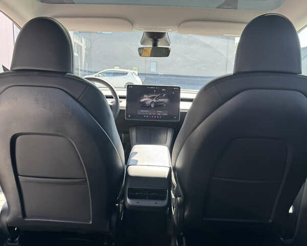 Тесла Model Y, объемом двигателя 0 л и пробегом 38 тыс. км за 27499 $, фото 12 на Automoto.ua