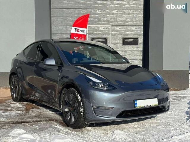 Тесла Model Y, объемом двигателя 0 л и пробегом 26 тыс. км за 33999 $, фото 10 на Automoto.ua