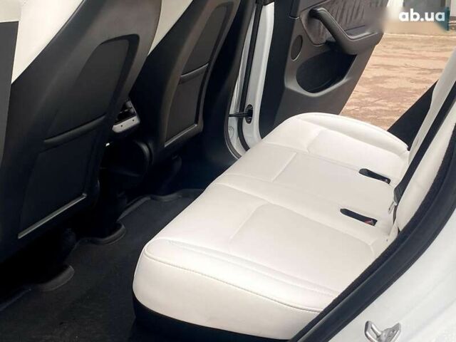 Тесла Model Y, об'ємом двигуна 0 л та пробігом 49 тис. км за 33999 $, фото 14 на Automoto.ua