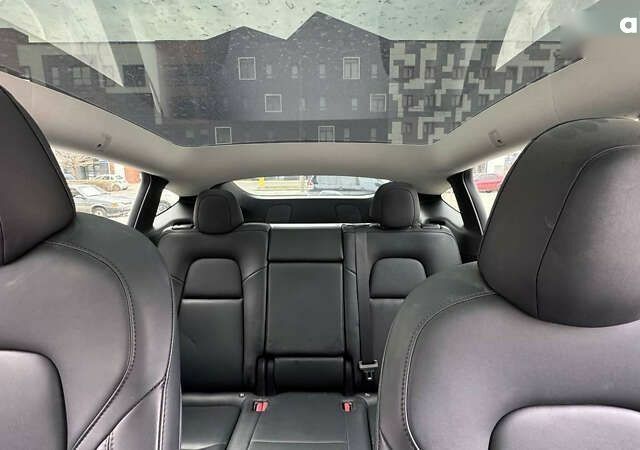 Тесла Model Y, объемом двигателя 0 л и пробегом 40 тыс. км за 26990 $, фото 3 на Automoto.ua