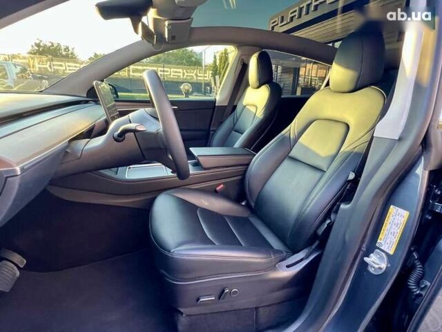 Тесла Model Y, объемом двигателя 0 л и пробегом 29 тыс. км за 31900 $, фото 20 на Automoto.ua