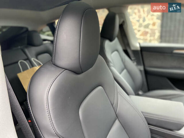 Тесла Model Y, объемом двигателя 0 л и пробегом 2 тыс. км за 25800 $, фото 9 на Automoto.ua