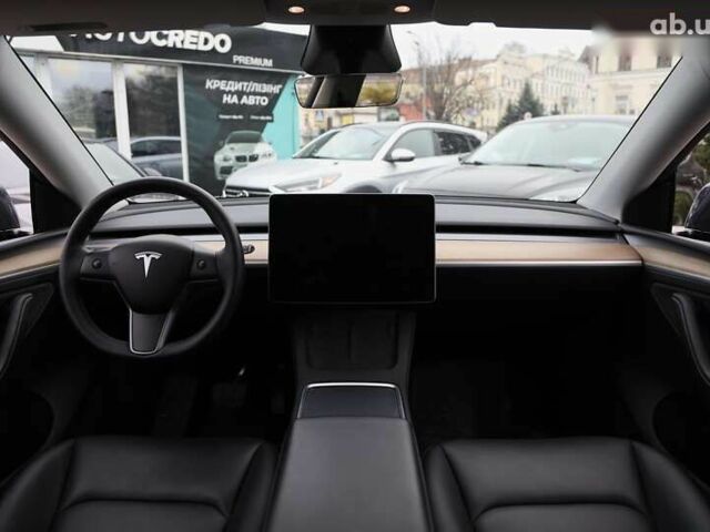 Тесла Model Y, объемом двигателя 0 л и пробегом 34 тыс. км за 28500 $, фото 11 на Automoto.ua