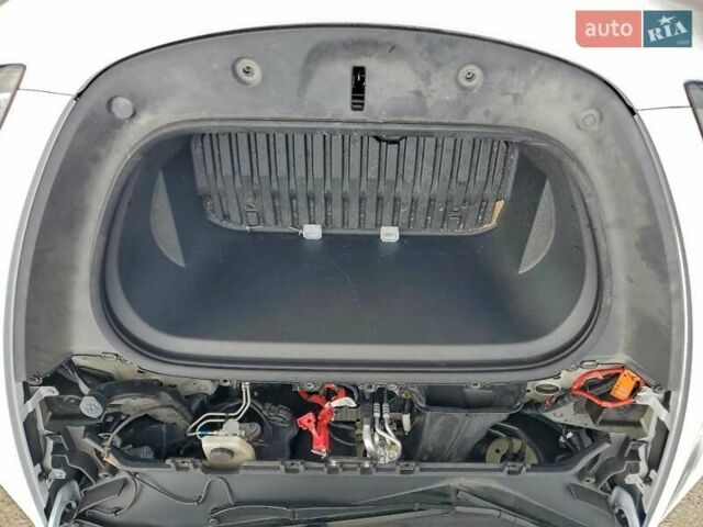 Тесла Model Y, об'ємом двигуна 0 л та пробігом 67 тис. км за 11600 $, фото 11 на Automoto.ua