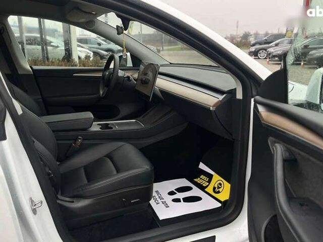 Тесла Model Y, объемом двигателя 0 л и пробегом 33 тыс. км за 35000 $, фото 26 на Automoto.ua
