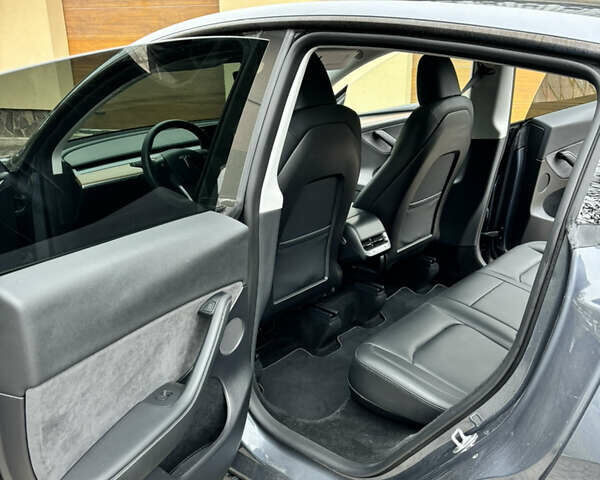 Тесла Model Y, объемом двигателя 0 л и пробегом 17 тыс. км за 25500 $, фото 10 на Automoto.ua