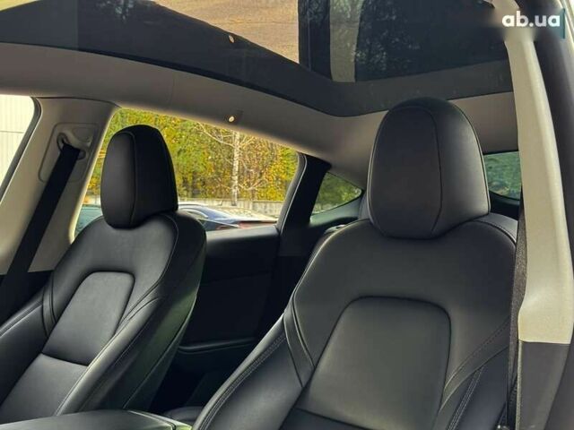 Тесла Model Y, объемом двигателя 0 л и пробегом 89 тыс. км за 30999 $, фото 13 на Automoto.ua