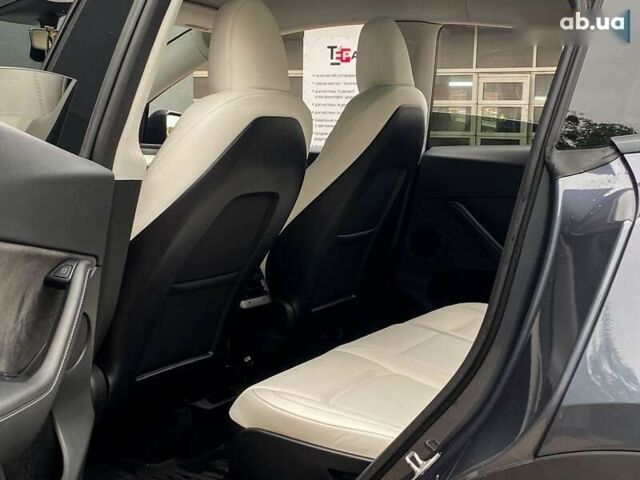 Тесла Model Y, объемом двигателя 0 л и пробегом 39 тыс. км за 29500 $, фото 15 на Automoto.ua