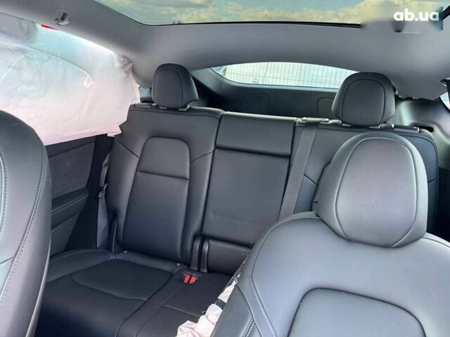 Тесла Model Y, объемом двигателя 0 л и пробегом 29 тыс. км за 15900 $, фото 12 на Automoto.ua