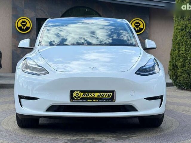 Тесла Model Y, объемом двигателя 0 л и пробегом 12 тыс. км за 31800 $, фото 1 на Automoto.ua