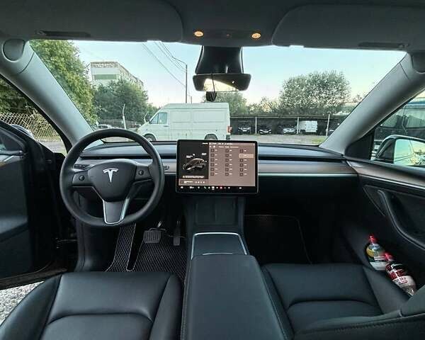 Тесла Model Y, объемом двигателя 0 л и пробегом 10 тыс. км за 37000 $, фото 6 на Automoto.ua
