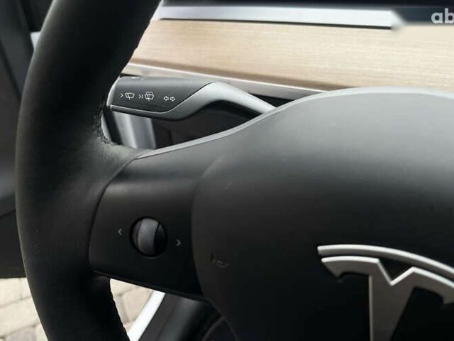 Тесла Model Y, объемом двигателя 0 л и пробегом 34 тыс. км за 29990 $, фото 16 на Automoto.ua