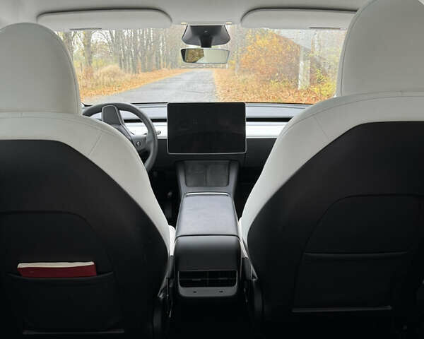 Тесла Model Y, об'ємом двигуна 0 л та пробігом 60 тис. км за 28900 $, фото 12 на Automoto.ua