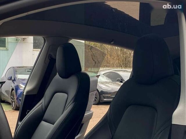 Тесла Model Y, об'ємом двигуна 0 л та пробігом 35 тис. км за 30999 $, фото 13 на Automoto.ua