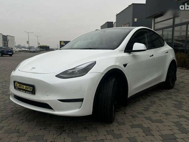 Тесла Model Y, объемом двигателя 0 л и пробегом 34 тыс. км за 29990 $, фото 2 на Automoto.ua