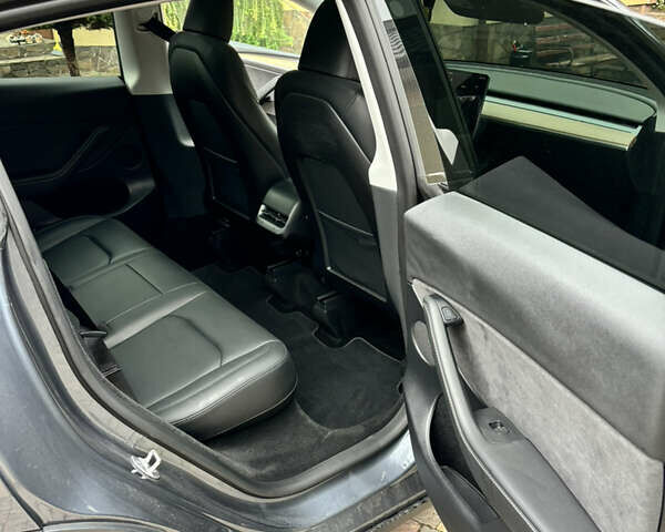 Тесла Model Y, объемом двигателя 0 л и пробегом 17 тыс. км за 25500 $, фото 9 на Automoto.ua