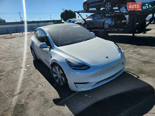 Тесла Model Y, объемом двигателя 0 л и пробегом 15 тыс. км за 25500 $, фото 11 на Automoto.ua