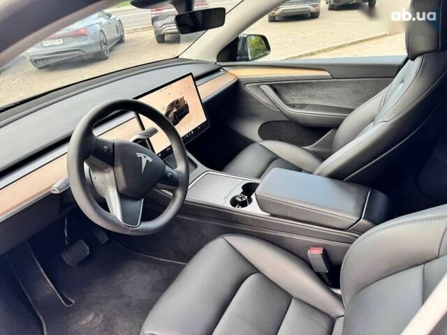 Тесла Model Y, объемом двигателя 0 л и пробегом 10 тыс. км за 33999 $, фото 3 на Automoto.ua