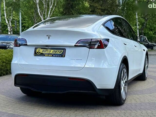 Тесла Model Y, объемом двигателя 0 л и пробегом 12 тыс. км за 31800 $, фото 6 на Automoto.ua