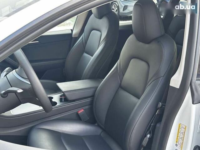 Тесла Model Y, объемом двигателя 0 л и пробегом 36 тыс. км за 33999 $, фото 11 на Automoto.ua