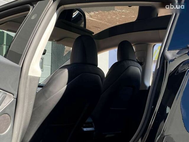 Тесла Model Y, объемом двигателя 0 л и пробегом 17 тыс. км за 34500 $, фото 14 на Automoto.ua