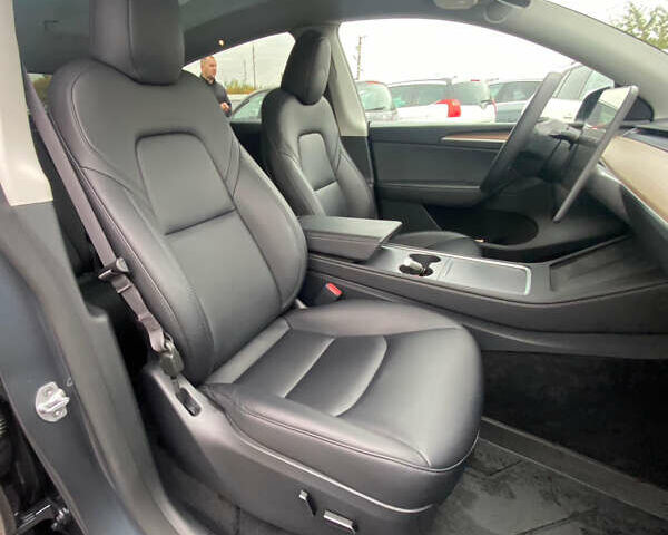 Тесла Model Y, объемом двигателя 0 л и пробегом 26 тыс. км за 39000 $, фото 23 на Automoto.ua