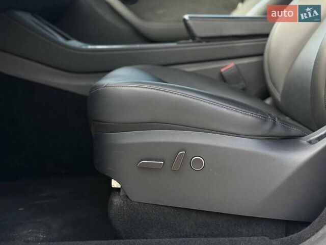 Тесла Model Y, объемом двигателя 0 л и пробегом 110 тыс. км за 24500 $, фото 13 на Automoto.ua
