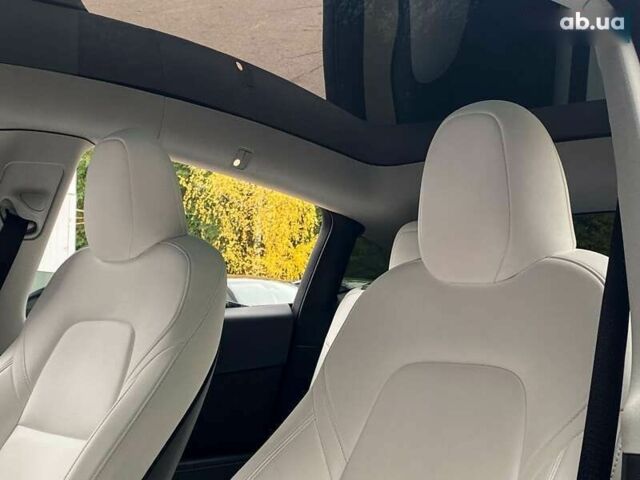 Тесла Model Y, объемом двигателя 0 л и пробегом 39 тыс. км за 29500 $, фото 13 на Automoto.ua