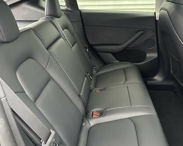 Тесла Model Y, объемом двигателя 0 л и пробегом 22 тыс. км за 25900 $, фото 29 на Automoto.ua