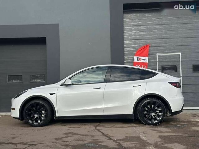 Тесла Model Y, объемом двигателя 0 л и пробегом 36 тыс. км за 33999 $, фото 4 на Automoto.ua