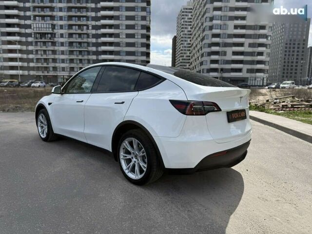 Тесла Model Y, объемом двигателя 0 л и пробегом 10 тыс. км за 28500 $, фото 2 на Automoto.ua
