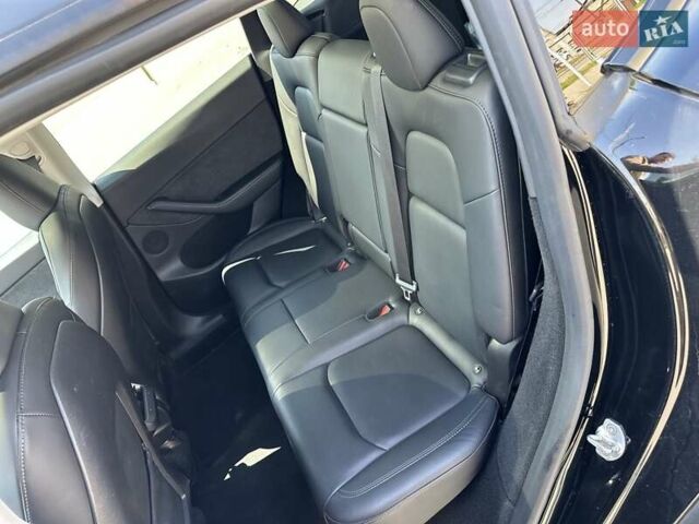 Тесла Model Y, объемом двигателя 0 л и пробегом 92 тыс. км за 26900 $, фото 22 на Automoto.ua