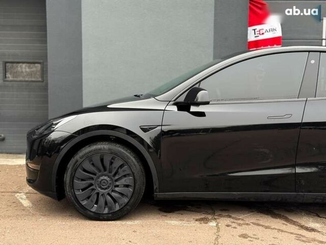 Тесла Model Y, объемом двигателя 0 л и пробегом 28 тыс. км за 31300 $, фото 4 на Automoto.ua