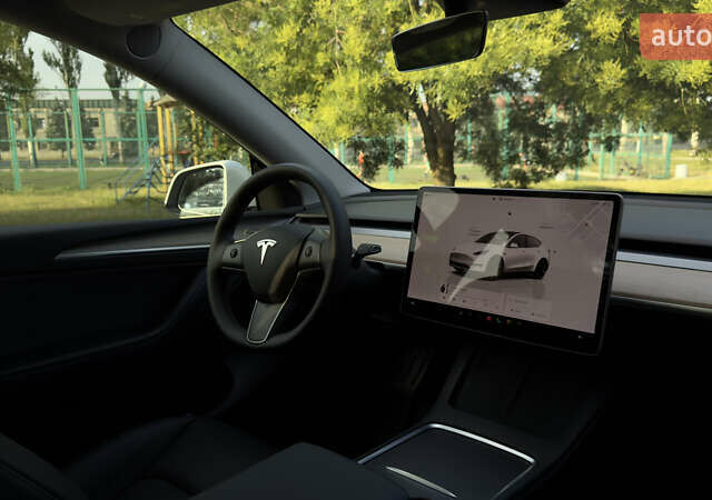 Тесла Model Y, объемом двигателя 0 л и пробегом 24 тыс. км за 32950 $, фото 7 на Automoto.ua