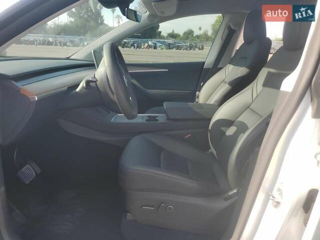 Тесла Model Y, объемом двигателя 0 л и пробегом 15 тыс. км за 25500 $, фото 17 на Automoto.ua