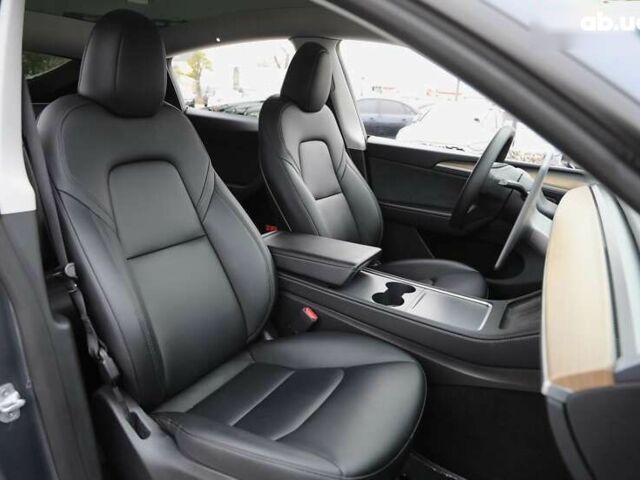 Тесла Model Y, объемом двигателя 0 л и пробегом 34 тыс. км за 28500 $, фото 9 на Automoto.ua