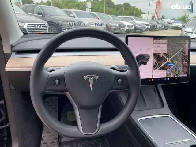 Тесла Model Y, объемом двигателя 0 л и пробегом 78 тыс. км за 27300 $, фото 10 на Automoto.ua