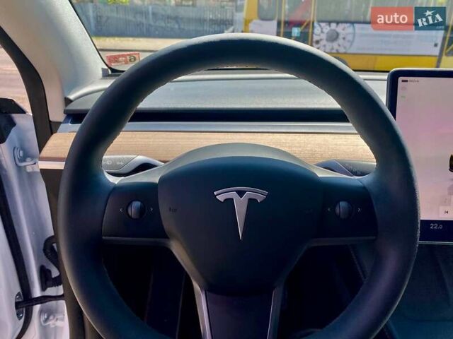Тесла Model Y, объемом двигателя 0 л и пробегом 999 тыс. км за 36500 $, фото 11 на Automoto.ua