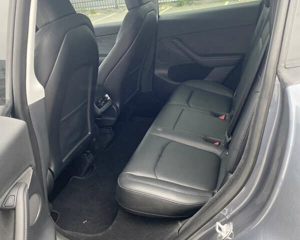 Тесла Model Y, объемом двигателя 0 л и пробегом 30 тыс. км за 23000 $, фото 18 на Automoto.ua