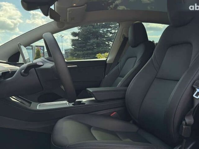 Тесла Model Y, объемом двигателя 0 л и пробегом 12 тыс. км за 31800 $, фото 15 на Automoto.ua