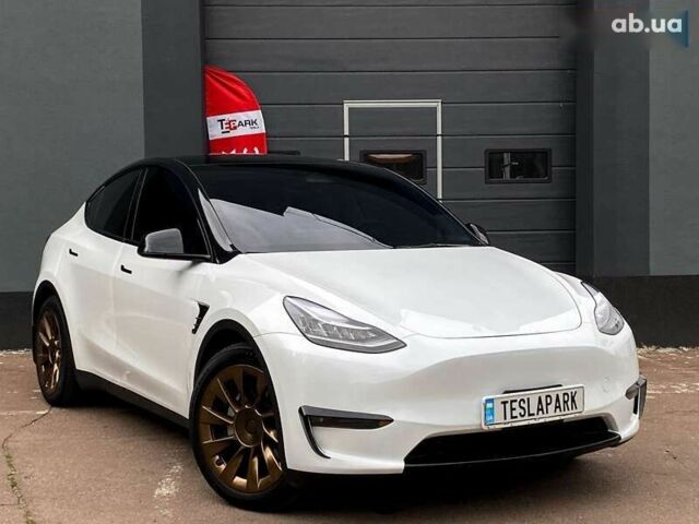 Тесла Model Y, об'ємом двигуна 0 л та пробігом 49 тис. км за 29999 $, фото 1 на Automoto.ua