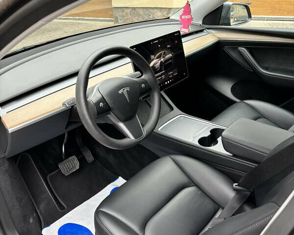 Тесла Model Y, объемом двигателя 0 л и пробегом 17 тыс. км за 25500 $, фото 6 на Automoto.ua