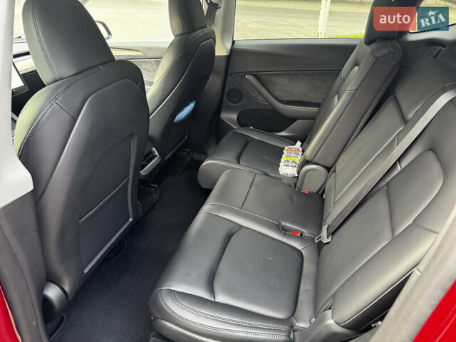 Тесла Model Y, объемом двигателя 0 л и пробегом 54 тыс. км за 29800 $, фото 6 на Automoto.ua